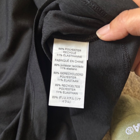 Vuori women’s long Sleeve Halo Essential Dress Black Heather Size M NWT - Picture 11 of 13